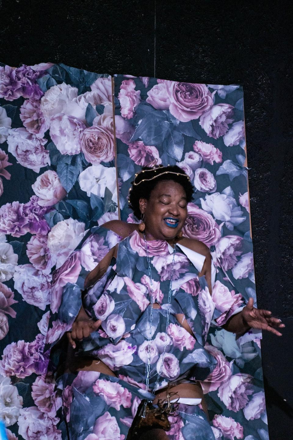 Rebecca Chaillon dans La Gouineraie