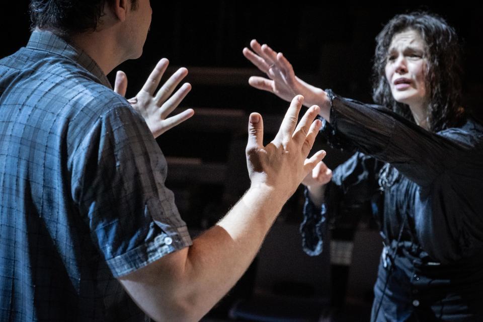 Two actors facing each other